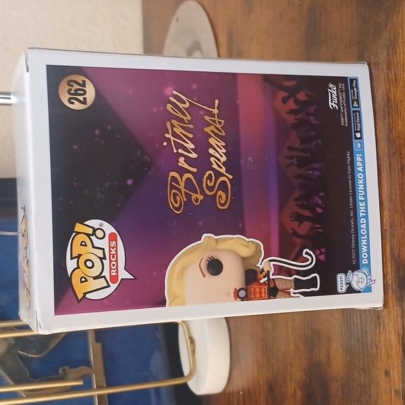 Funko Pop! Rocks Britney Spears Vinyl Figure - Picture 6 of 7